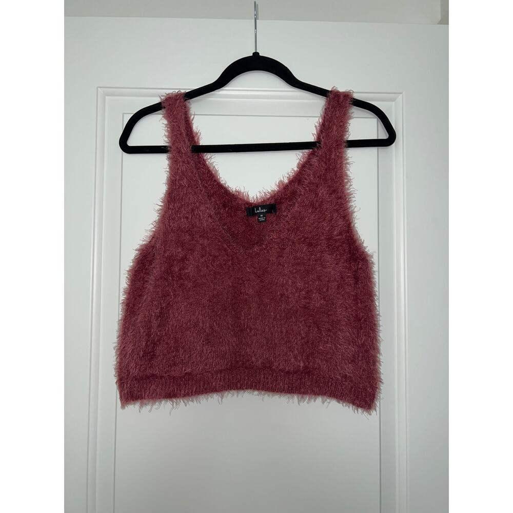 Lulu’s crop top